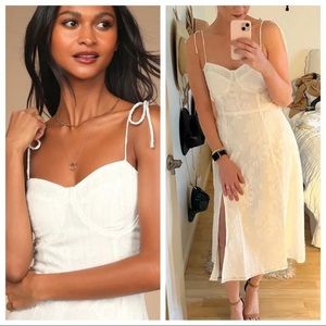 NWOT Lulus Loveliest Looks White Floral Jacquard Tie-Strap Midi Dress